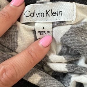 Printed Calvin Klein skirt
